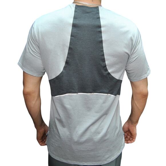 Lululemon Two Toned Gray Short Sleeve Shirt - Picture 2 of 11